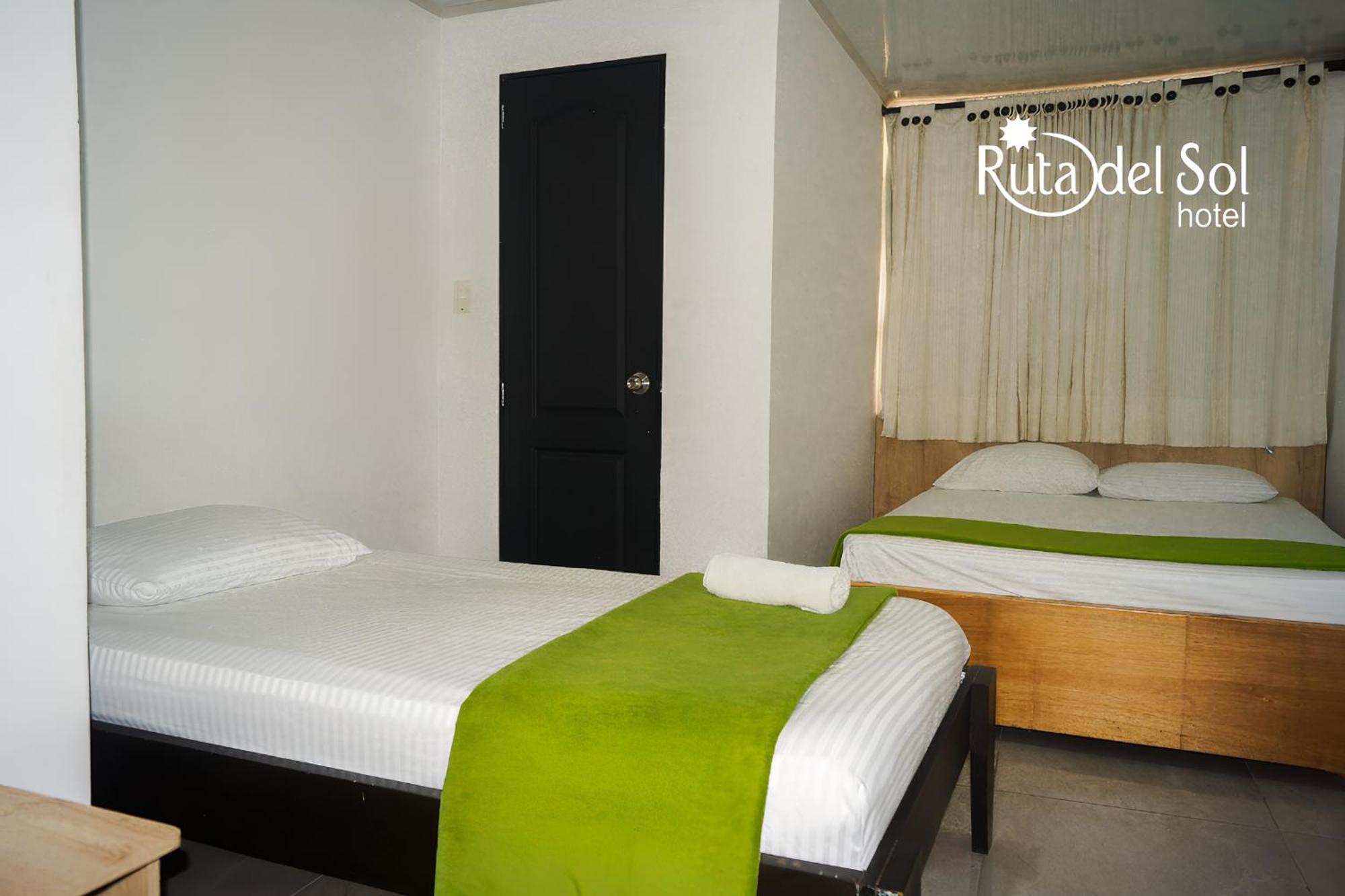 Hotel Ruta Del Sol Barrancabermeja Kültér fotó